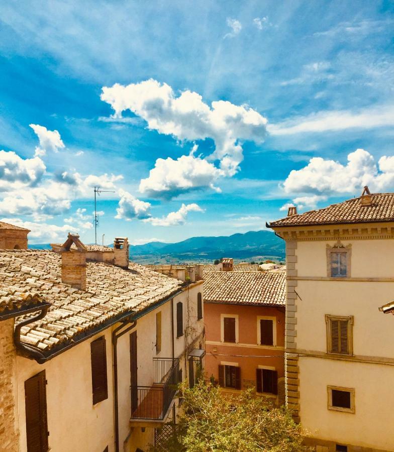 Vicolo Fabbri Appartamenti Montefalco Dış mekan fotoğraf
